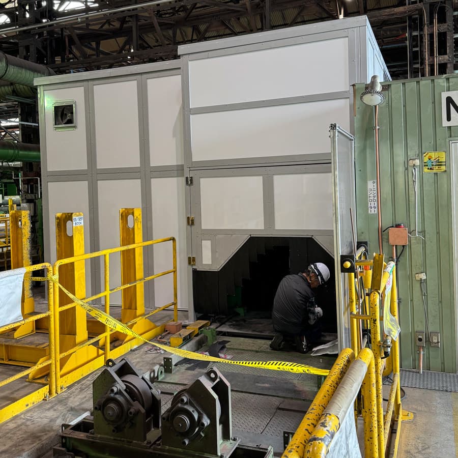 防音ブース用フレーム事例（研削機）